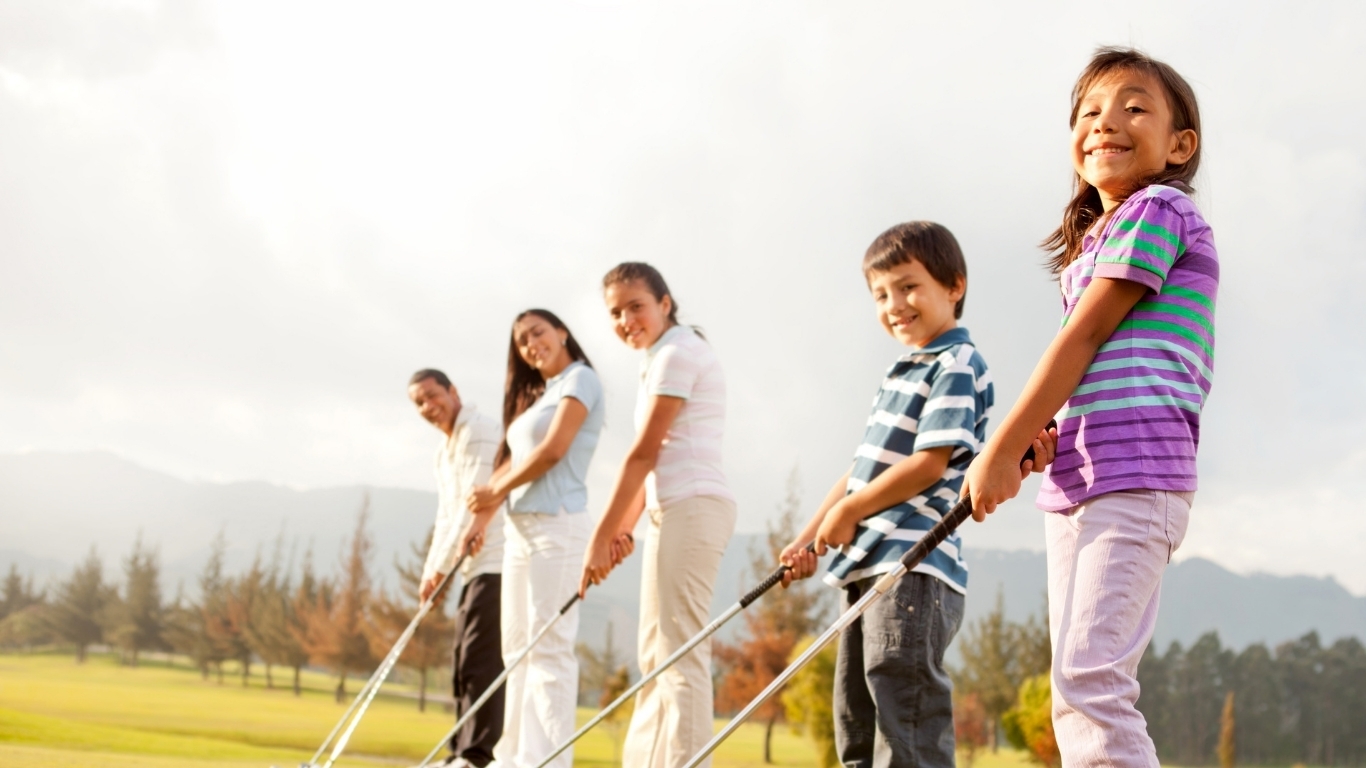 Kids golf coaching Spokane junior learning golf fundamentals